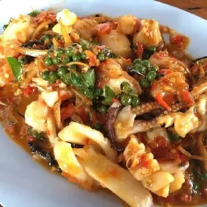 ผัดฉ่าทะเล