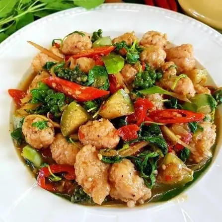 ผัดฉ่าหมูเด้ง